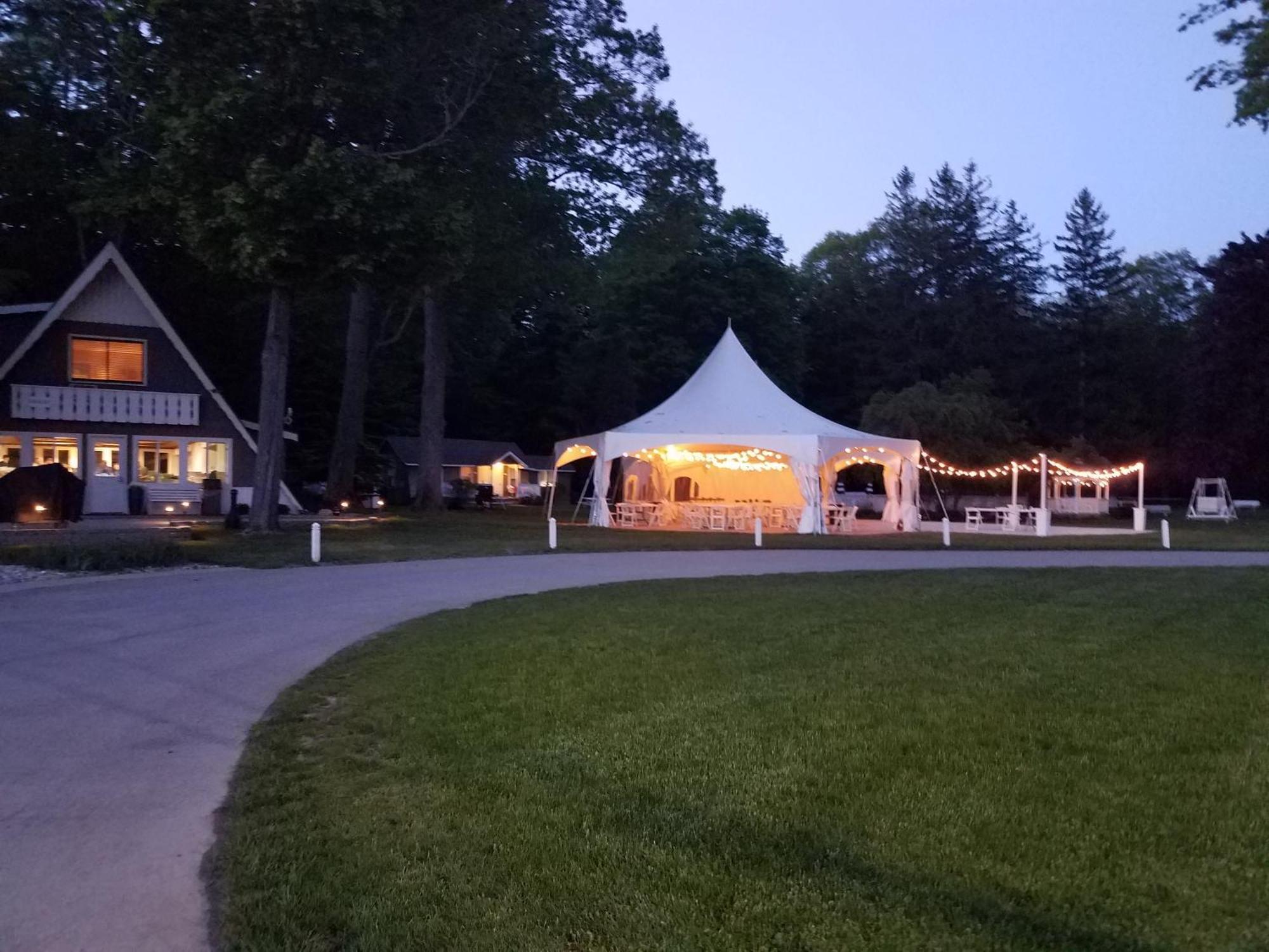 Michillinda Lodge Resort Whitehall Bagian luar foto